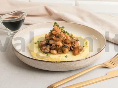 Pieno tyrė su jūros gėrybėmis Unagi padaže Žingsnis 4