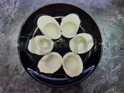 Kiaušinių užkandis Naujųjų metų išvakarių stalui Žingsnis 3