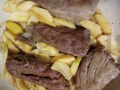 Kiaulienos nugarinė, kepta su obuoliais Žingsnis 5