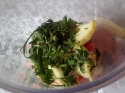 Vitaminų kokteilis iš obuolių, petražolių ir mochi Žingsnis 2