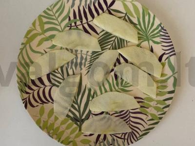 Vaisių ir krevečių salotos su kefyro ir majonezo padažu Žingsnis 1