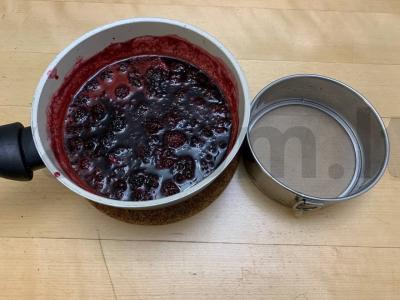 Želė su gervuogėmis Žingsnis 3