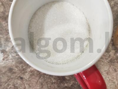 Sodo juodųjų serbentų kompotas Žingsnis 2