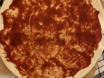 Greita naminė pica su malta mėsa, grybais ir žolelėmis Žingsnis 3