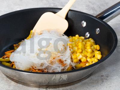 Kukurūzai su ryžių makaronais Žingsnis 2