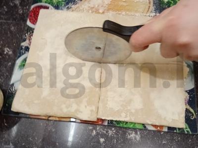 Sluoksniuoti paplotėliai su bulvėmis ir sūriu Žingsnis 3