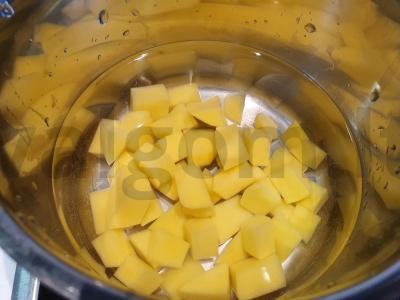 Kūdikių tyrelė su špinatais Žingsnis 1