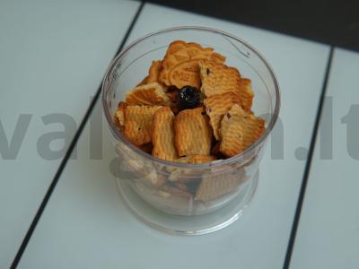 Varškės sūrio pyragas be kepimo Žingsnis 1