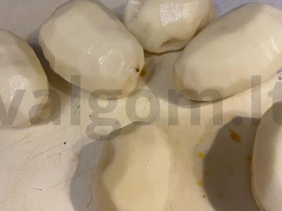 Norvegiškos lašišos sriuba Žingsnis 1