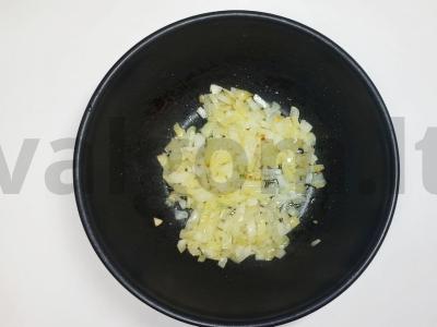 Korėjietiškos morkos su kiaulienos kepenėlėmis Žingsnis 2
