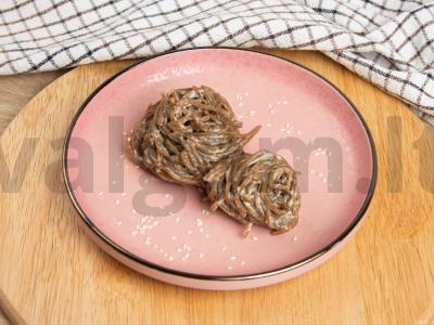 Soba grietinės padaže su česnakais pagrindine nuotrauka
