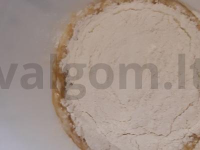 Skanūs medaus sausainiai Žingsnis 3