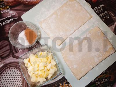 Obuolių štrudelis Žingsnis 1