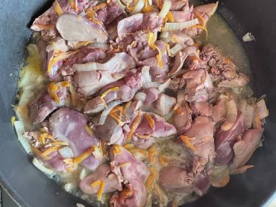 Kepenys, troškintos su daržovėmis Žingsnis 3