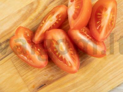 Salotos su mėtomis ir alyvuogių aliejumi Žingsnis 2