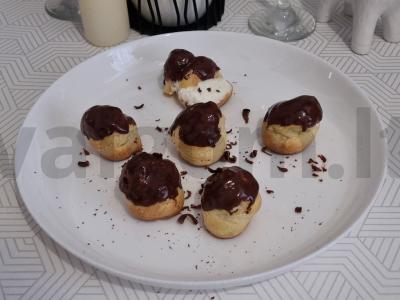 Švelnus varškės desertas pagrindine nuotrauka