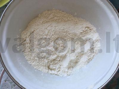 Ricotta blyneliai Žingsnis 1