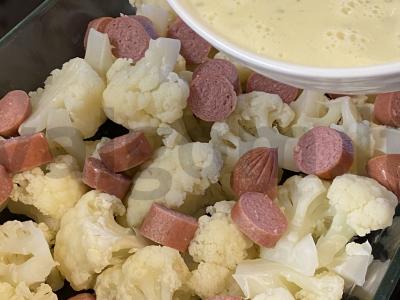 Žiedinių kopūstų, sezamų ir dešrelių troškinys Žingsnis 12