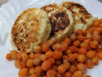 Minkšti varškės sūreliai be cukraus pagrindine nuotrauka