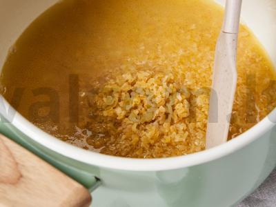Bulgur košė su džiovintais vaisiais per 20 minučių Žingsnis 1