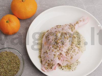 Anties koja su mandarinais, česnakais ir Provanso žolelėmis Žingsnis 2