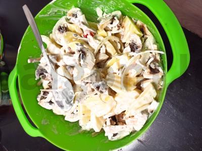 Kiauliena, kepta su bulvėmis ir grybais Žingsnis 11