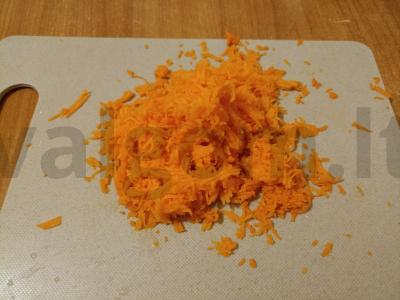 Moliūgų mannikinas Žingsnis 1