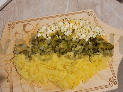 Olivier su kumpiu ir krapais Žingsnis 4