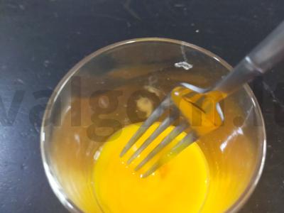 "Dietinės" dešrelės tešloje. Žingsnis 5
