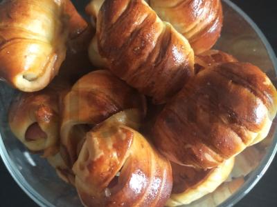 "Dietinės" dešrelės tešloje. pagrindine nuotrauka