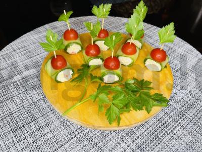 Spalvingas užkandis "Cucumber Roll". pagrindine nuotrauka