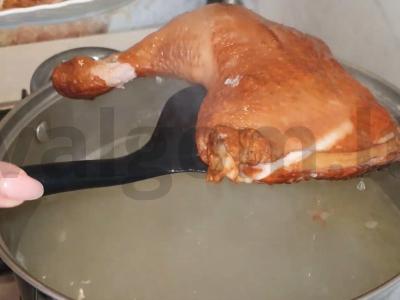 Žirnių sriuba su vištienos kumpiu Žingsnis 3