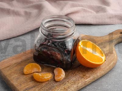 Mandarinų uogienė su juodaisiais serbentais Žingsnis 3