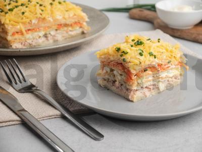 Tortas-salotos "Napoleonas" su žuvies konservais Žingsnis 5