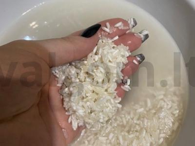 Klasikinis plovas su vištienos filė ir kvapniais prieskoniais Žingsnis 1