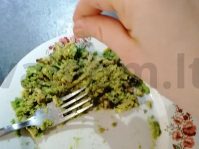 Avokadų duonos užtepėlė Žingsnis 3