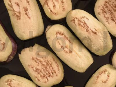 Karališkasis baklažanų užkandis. Žingsnis 1