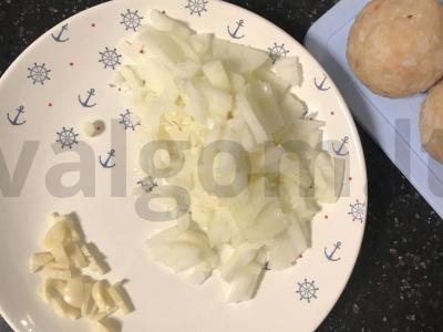 Žuvies mėsos kukuliai su ryžiais Žingsnis 3