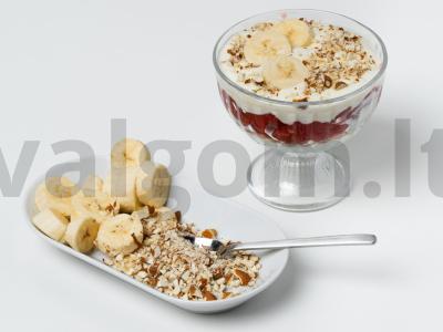 Nekeptas varškės desertas Žingsnis 2