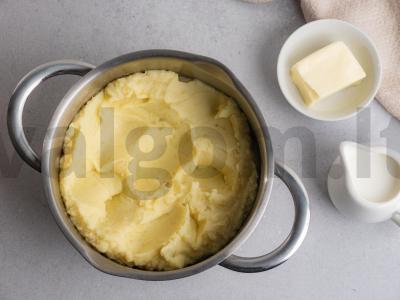 Aštuonkojų košė austrių padaže Žingsnis 1