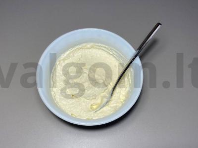 Sultingas ir pikantiškas baklažanų, bryndzos ir paprikų terinas Žingsnis 3