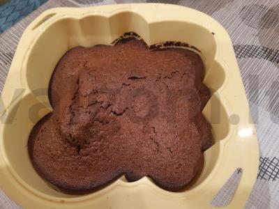 Neįprastas šokoladinis žmogeliukas su glajumi Žingsnis 7