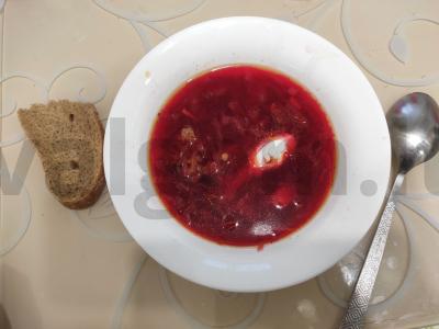 Greita burokėlių sriuba pagrindine nuotrauka