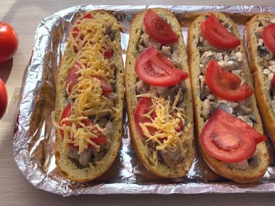 Brusketos su vištiena ir grybais po sūrio pagalve Žingsnis 5