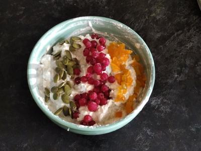 Tingi avižinė košė su varške pagrindine nuotrauka