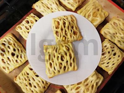 Greiti obuolių ir cinamono pyragėliai pagrindine nuotrauka