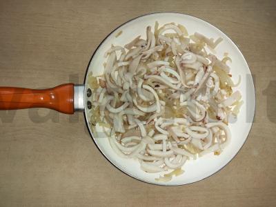 Aromatizuotos cukinijos su kalmarais Žingsnis 2