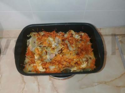 Rausva lašiša po kailiniais pagrindine nuotrauka