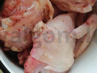 Troškinta vištiena sojų ir grietinės padaže Žingsnis 1