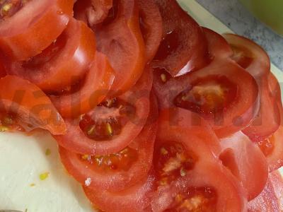 Kotletas su grybais ir pomidorais po sūriu Žingsnis 3
